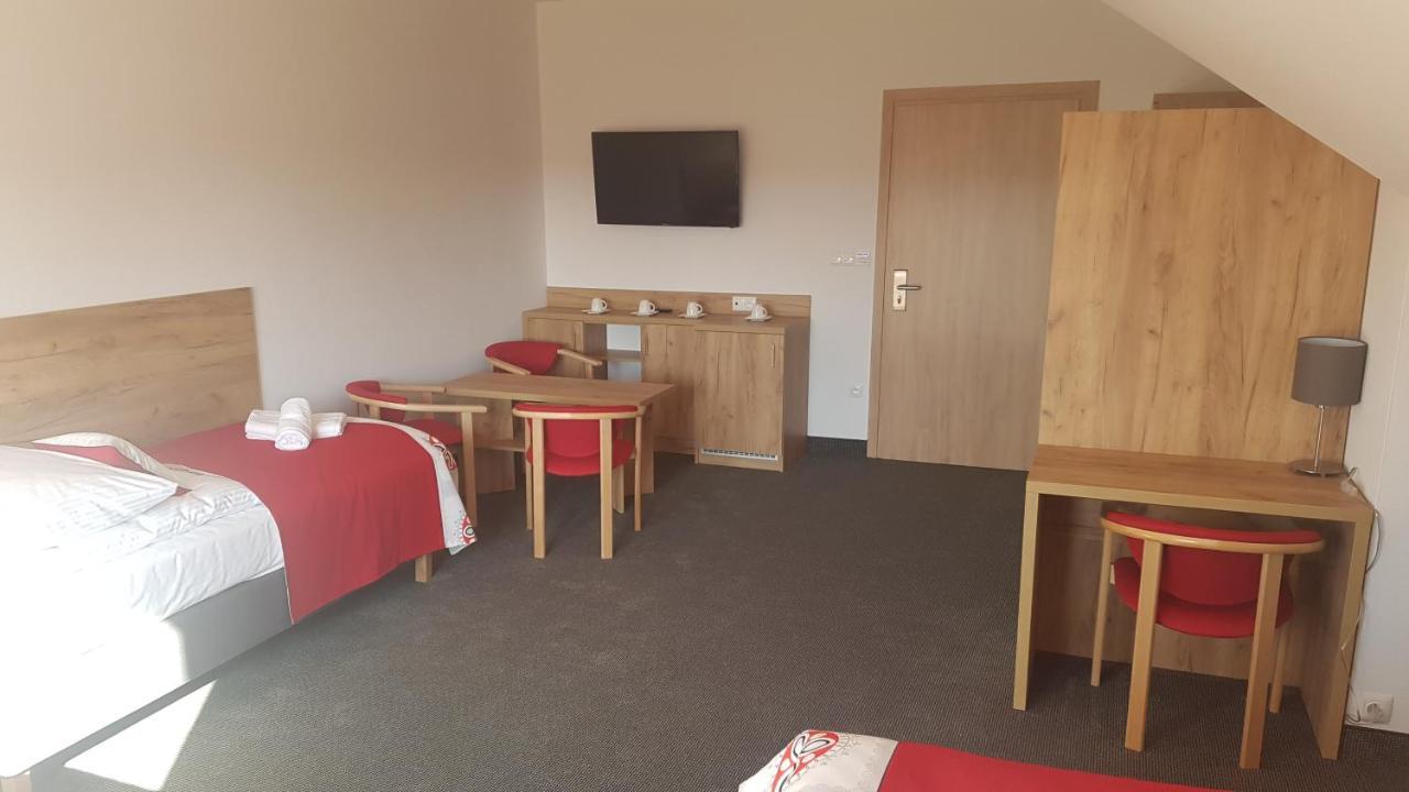 Pensjonat Pocieszna Woda Rabka-Zdrój Extérieur photo